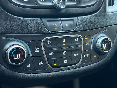 Used 2023 Chevrolet Malibu LT FWD image 20