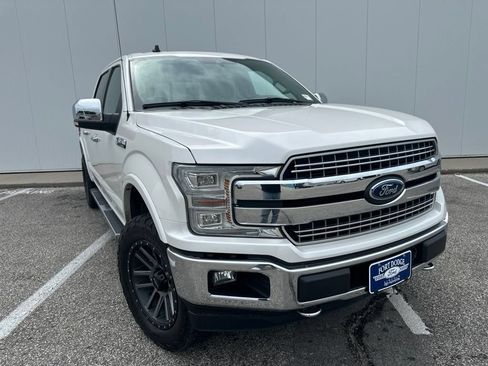 Used 2019 Ford F150 Lariat w/ Equipment Group 502A Luxury AWD/4WD image 10