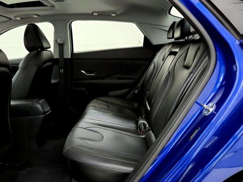 Used 2023 Hyundai Elantra Limited w/ Cargo Package FWD image 21