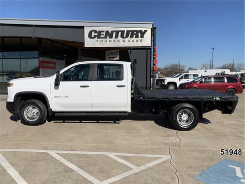 Used 2024 Chevrolet Silverado 3500 W/T w/ Snow Plow Prep Package image 4