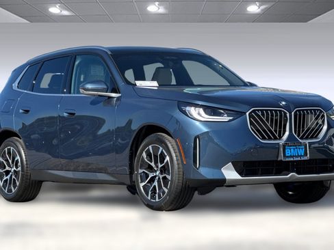 Used 2026 BMW X3 xDrive30 w/ Premium Package image 7