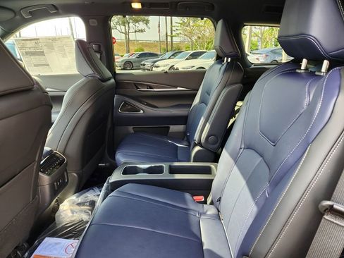 New 2026 INFINITI QX60 Sport AWD/4WD image 10