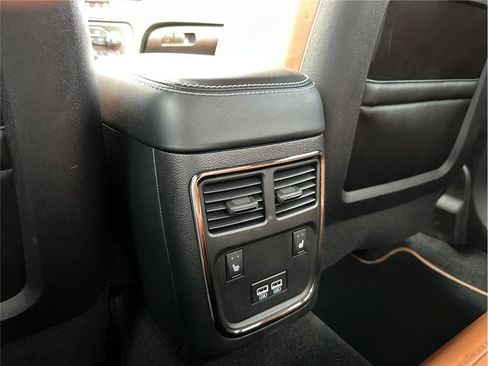 Used 2022 Dodge Charger SRT Hellcat w/ Harman/Kardon Audio Group RWD image 37