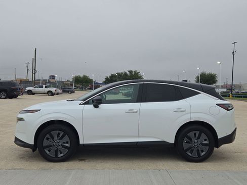 Used 2025 Nissan Murano SL AWD/4WD image 7