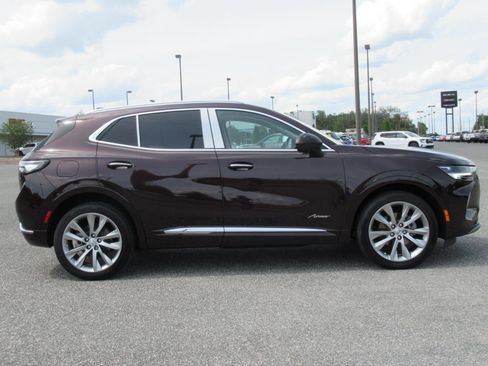Used 2023 Buick Envision Avenir FWD image 2