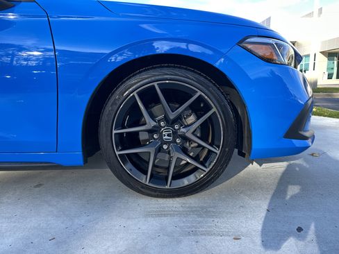 Used 2022 Honda Civic Sport Touring image 13