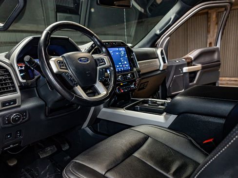 Used 2022 Ford F250 Lariat w/ Lariat Ultimate Package image 12