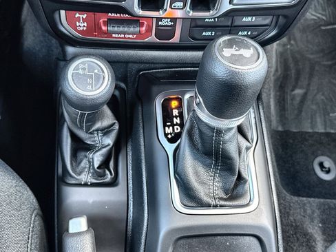 New 2025 Jeep Wrangler Willys image 21