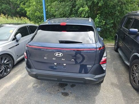 Used 2025 Hyundai Kona SEL AWD/4WD image 5