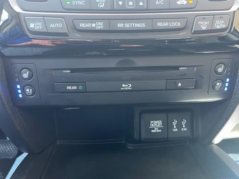 Used 2016 Honda Pilot Elite image 14