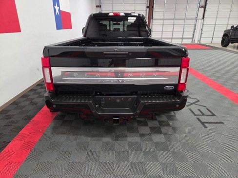 Used 2022 Ford F350 Platinum image 20