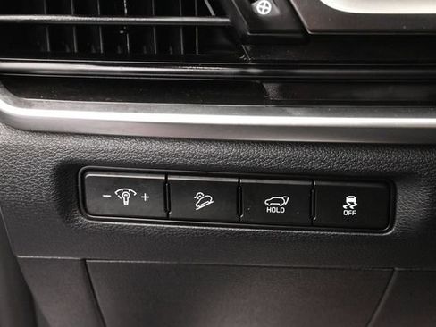 Used 2025 Kia Telluride S FWD image 21