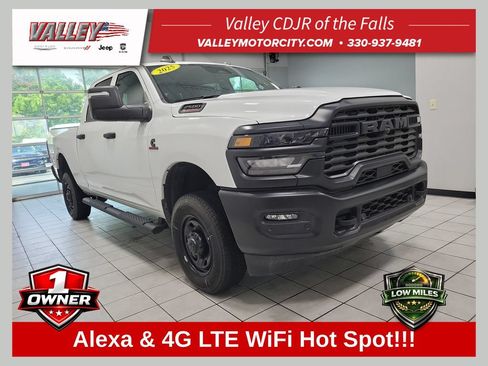 Used 2025 RAM 2500 Tradesman w/ Safety Group AWD/4WD image 1