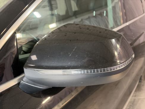 Used 2019 Audi Q5 2.0T Premium Plus w/ Premium Plus Package image 15