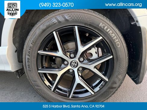 Used 2016 Toyota RAV4 SE w/ Advanced Technology Package AWD/4WD image 24
