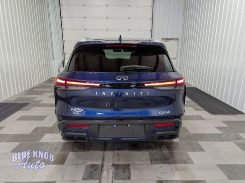 Used 2025 INFINITI QX60 Luxe AWD/4WD image 3