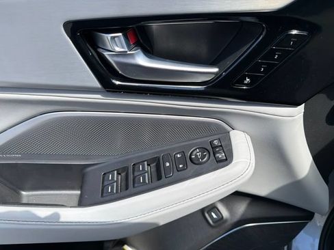 Used 2026 Acura MDX SH-AWD w/ Technology Package image 21