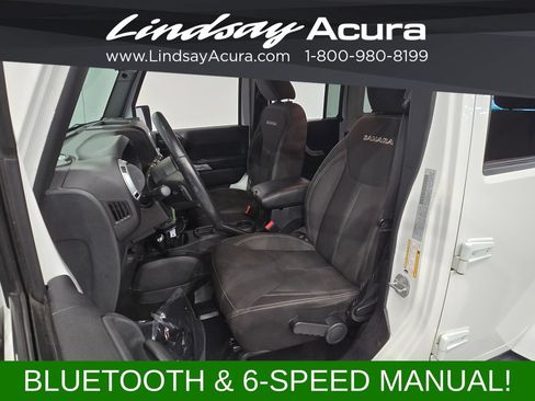 Used 2016 Jeep Wrangler Unlimited Sahara w/ Max Tow Package AWD/4WD image 13