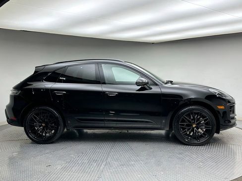 Used 2024 Porsche Macan GTS image 4