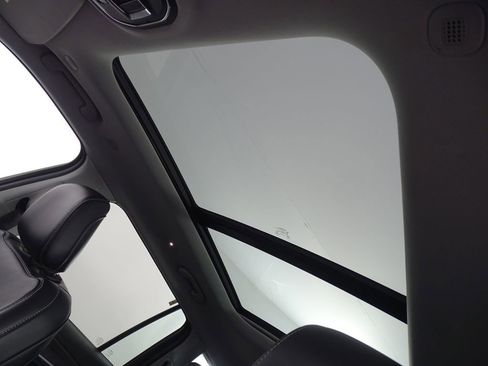 Used 2021 Jeep Grand Cherokee L Limited image 11