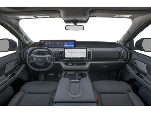 Used 2025 Ford Expedition Active image 3