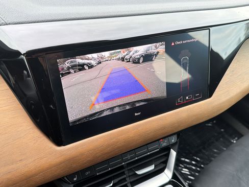 Used 2023 Audi e-tron GT Premium Plus image 24