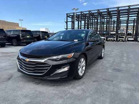 Used 2024 Chevrolet Malibu LT FWD image 1