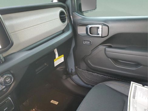 New 2026 Jeep Wrangler Sport S AWD/4WD image 18