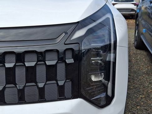 New 2026 Kia Sportage X-Line AWD/4WD image 4