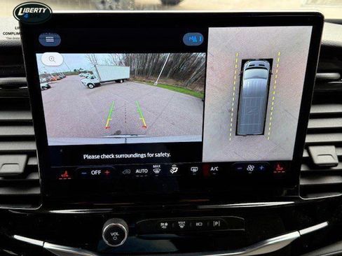 New 2025 Ford Transit 350 XLT image 31