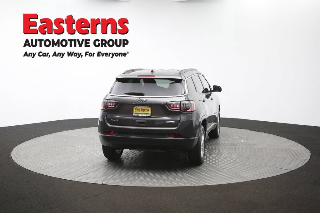 Used 2024 Jeep Compass Latitude AWD/4WD image 37