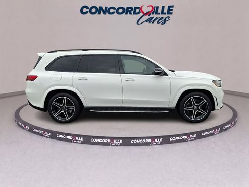 Used 2023 Mercedes-Benz GLS 450 4MATIC image 7
