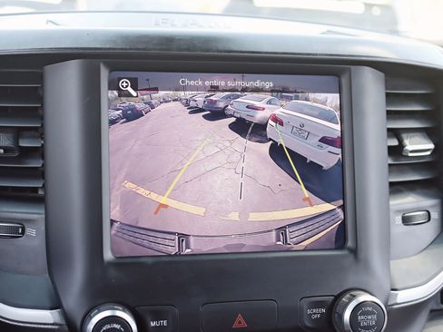 Used 2020 RAM 1500 Big Horn AWD/4WD image 21