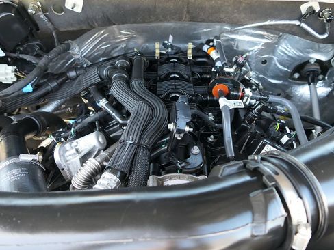 Used 2024 Ford Expedition Limited RWD image 30