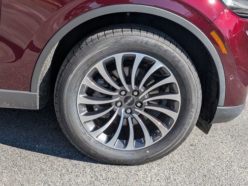 Certified 2022 Lincoln Aviator Reserve w/ Elements Package Plus image 13