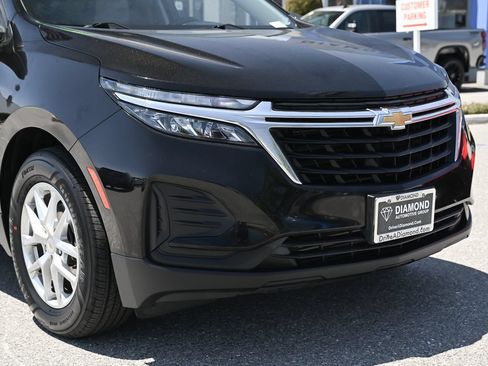 Used 2022 Chevrolet Equinox LS w/ LPO, Cargo Package FWD image 9