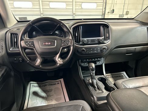 Used 2022 GMC Canyon AT4 w/ Trailering Package AWD/4WD image 4