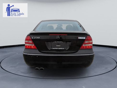 Used 2007 Mercedes-Benz C 230 Sedan image 7