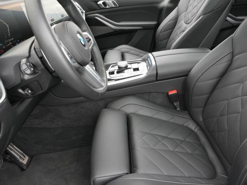 Certified 2026 BMW X5 sDrive40i w/ M Sport Package RWD image 12