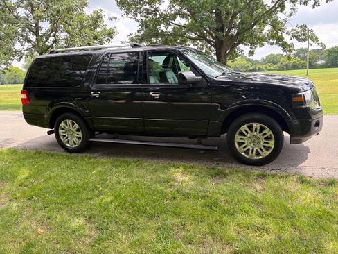 Used 2014 Ford Expedition EL Limited w/ Equipment Group 301A AWD/4WD image 13