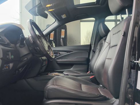 Used 2023 Honda Ridgeline Black Edition image 20