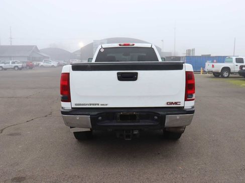 Used 2014 GMC Sierra 3500 SLT image 6