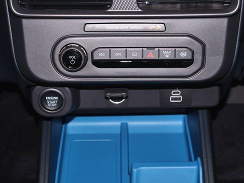 New 2026 Ford Maverick XLT FWD image 23