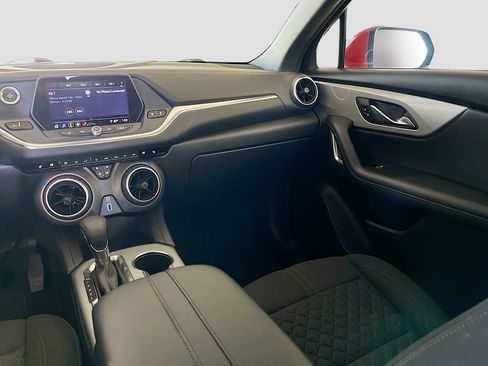 Used 2022 Chevrolet Blazer LT FWD image 23