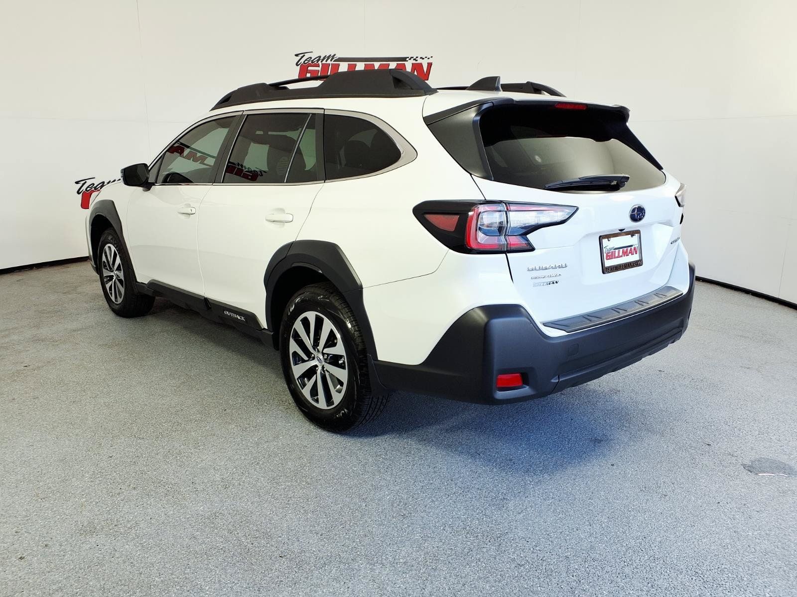 Used 2025 Subaru Outback Premium w/ Popular Package #1A AWD/4WD image 8