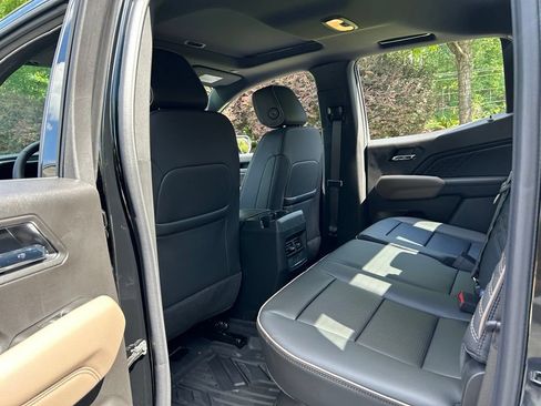New 2026 GMC Canyon Denali w/ LPO, Denali Black Edition AWD/4WD image 44