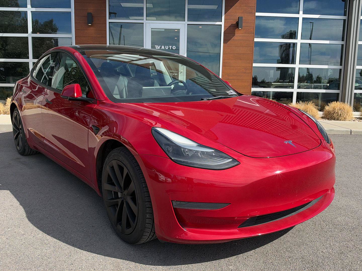 Used 2023 Tesla Model 3 Standard Range RWD image 2