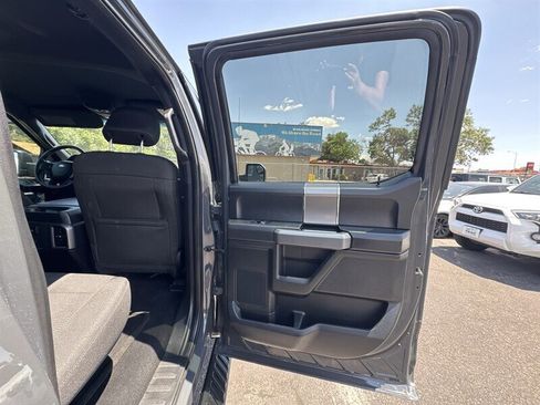 Used 2016 Ford F150 XLT w/ Equipment Group 302A Luxury AWD/4WD image 32