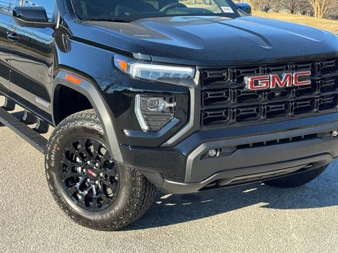 New 2026 GMC Canyon Elevation w/ Convenience Package RWD image 6
