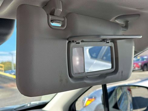 Used 2024 Subaru Crosstrek 2.5i Limited w/ Crosstrek Mirror Package image 28